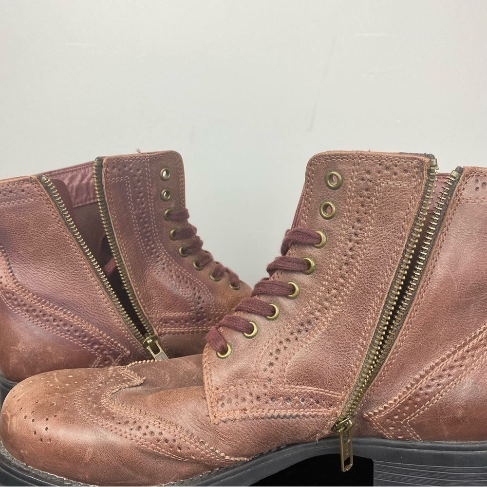 Rudsak • leather wingtip ankle boot - Picture 7 of 11